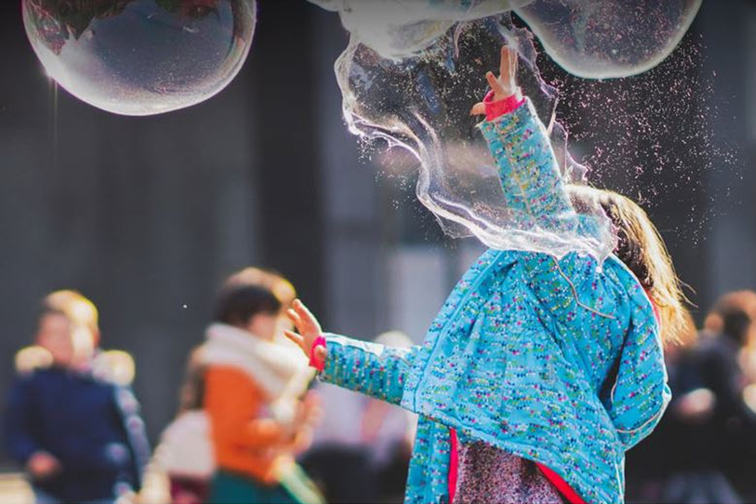 Child and bubbles. Creative Schools Initiative (CSI). Creativeschoolsinitiative.org